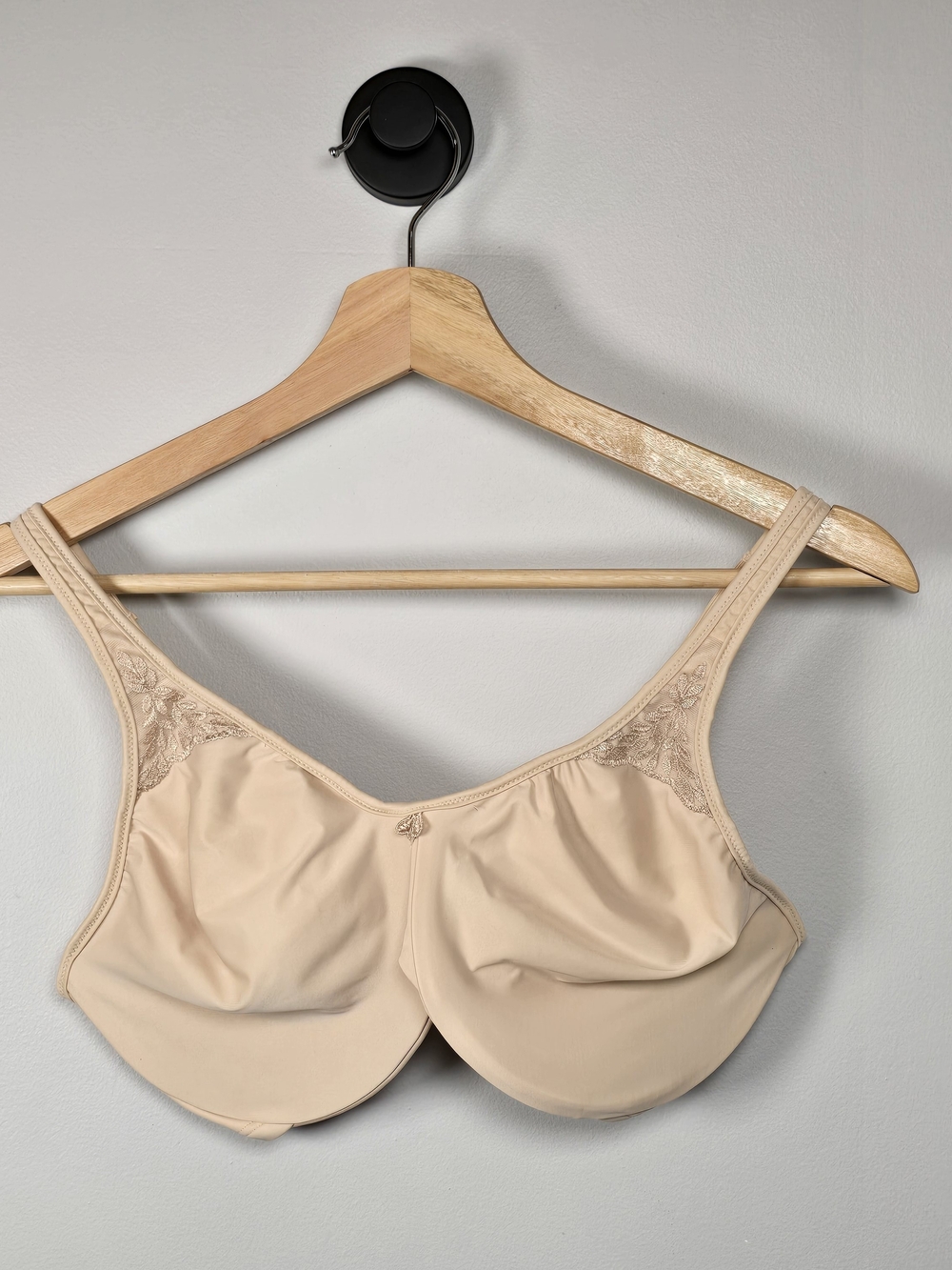 Bali Beige Full Coverage Underwire Bra No Padding
